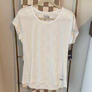 NWT Mountain Hardwear Women's Mighty Stripe short sleeve top